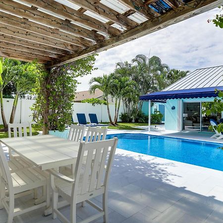 Coastal Villa With Private Yard And Heated Pool! North Palm Beach Kültér fotó