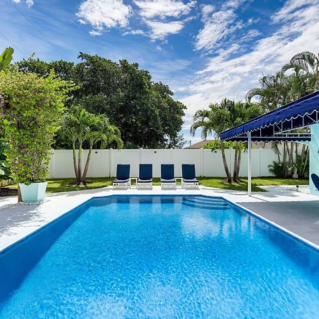 Coastal Villa With Private Yard And Heated Pool! North Palm Beach Kültér fotó