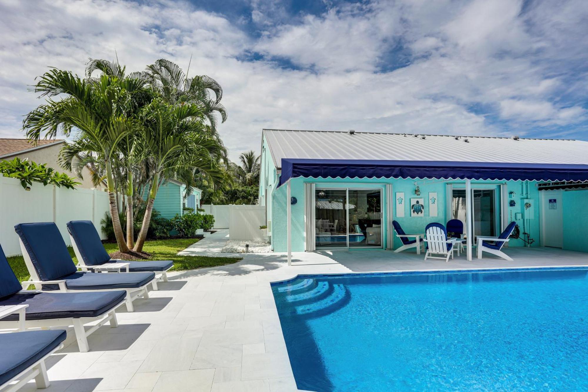 Coastal Villa With Private Yard And Heated Pool! North Palm Beach Kültér fotó